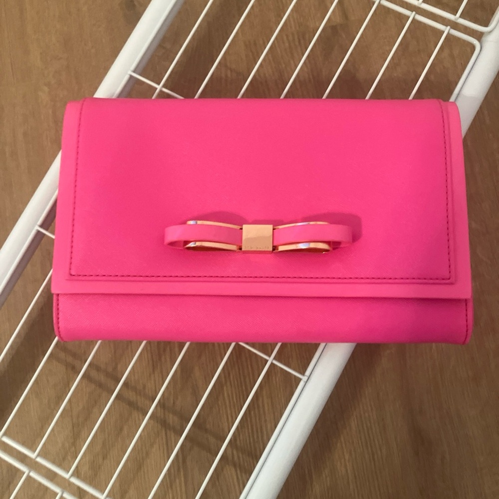 Adorable Ted Baker Clutch!